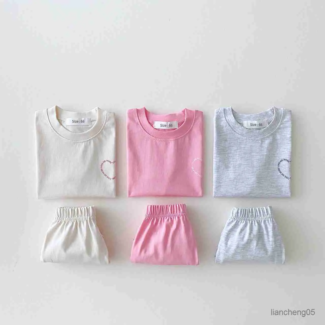 Наборы одежды 2pcs детские девочки для мальчиков наряды наборы летняя мода милая базовая футболка с коротким рукава