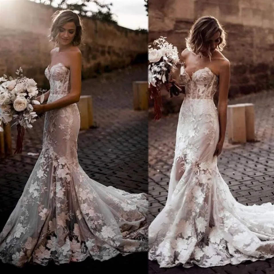 Abiti da sposa moderni in pizzo a sirena 2020 abiti da sposa Sweetheart Neck Illusion senza maniche Abiti da sposa sexy Appliques2942