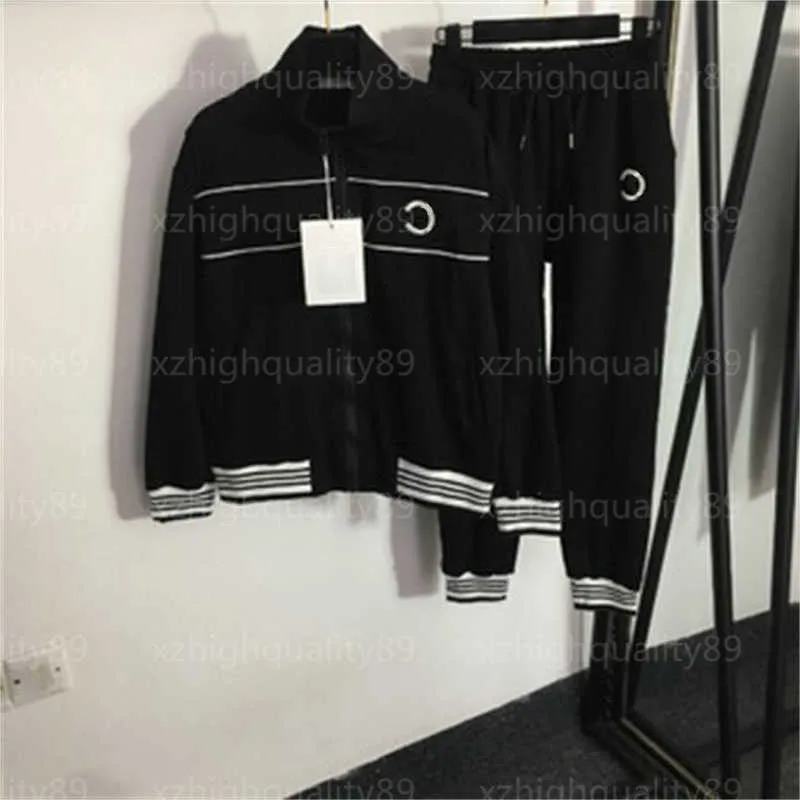 Women Sports Pants Top Set Designers Tracksuits Randiga Hem Cuffs Lång ärm Stand Collar Jacket Loose Casual Pants Black Two Piece Set Womens Designer Clothes