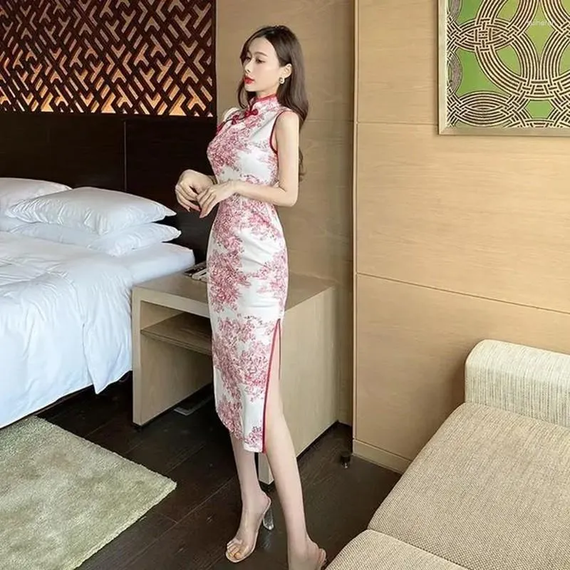 Etnisk kläder kinesisk stil sommarvärdad klänning sexig tryckfest cheongsam retro elegant lång smal qipao ärmlös officiell krage