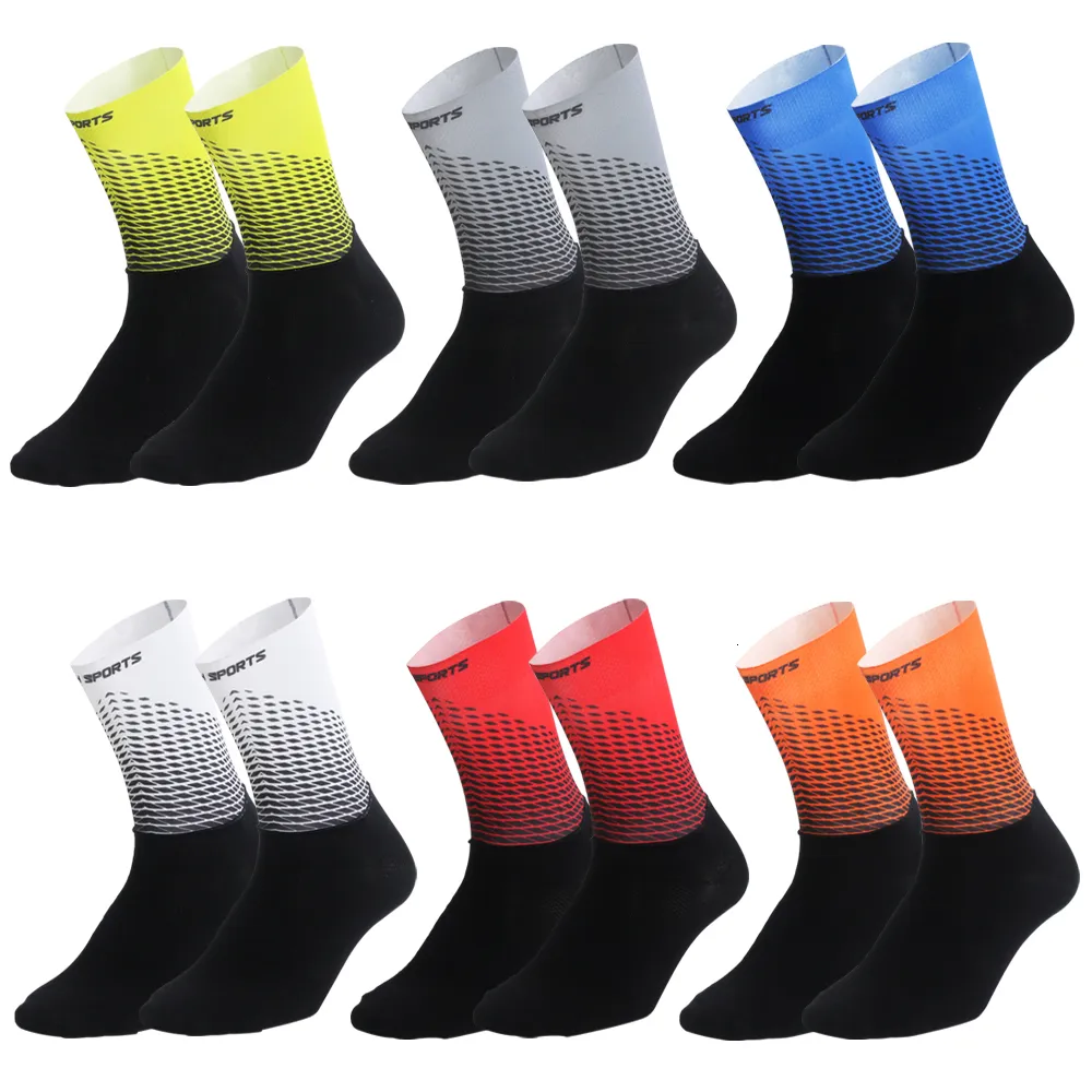 Sports Socks Anti Slip Outdoor Cycling Seamless Integral Moulding Camping Hiking Running Bicycle Bike Sport 230814