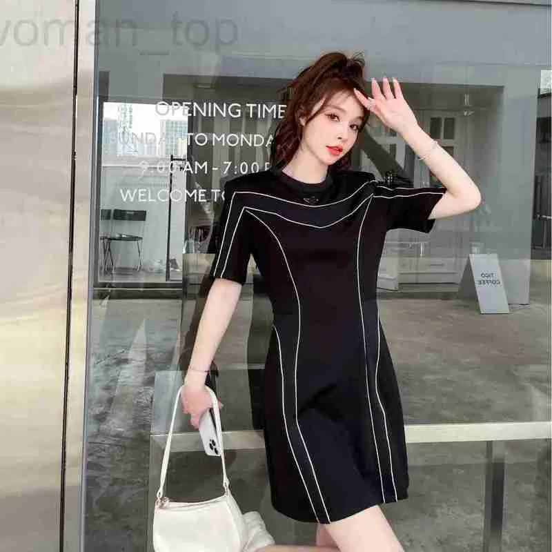 Basic & Casual Dresses Designer triangle color contrast line design dress, female vitality, girlish sense, casual sports style, A-line Little black dress VFA4 9L0U