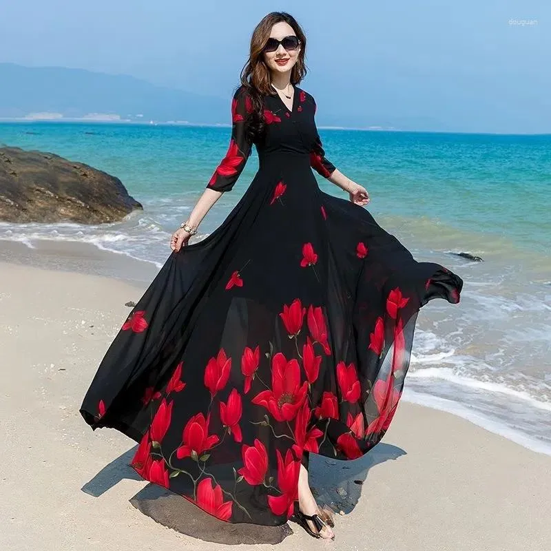 Casual Dresses 2023 Spring/Summer Korean V-neck Printed Chiffon Dress For Women With Waist Wrap And Slender Beach Female