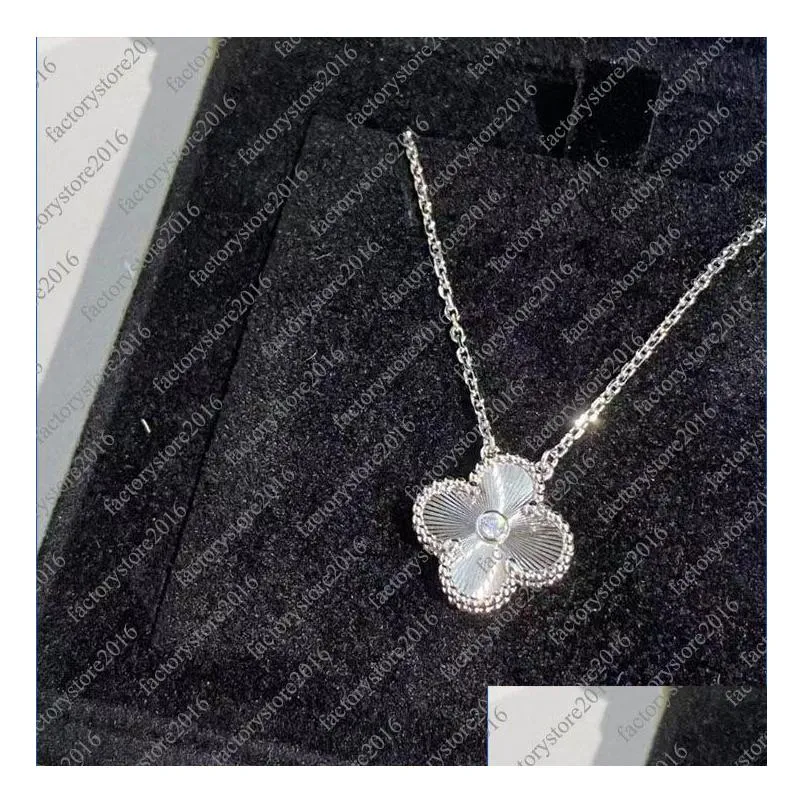 women silver laser clover pendant necklaces mother of pearl brand luxury classic christmas limited edition designer necklace choker chains jewelry