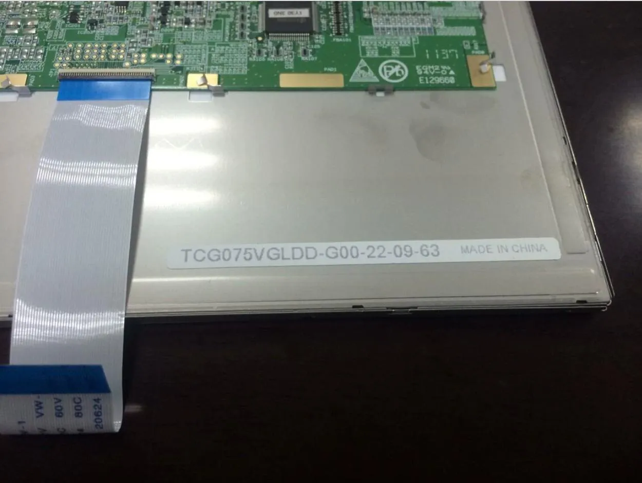 Écran d'affichage d'origine Kyocera TCG075VGLDD-G00 7,5" Résolution 640x480