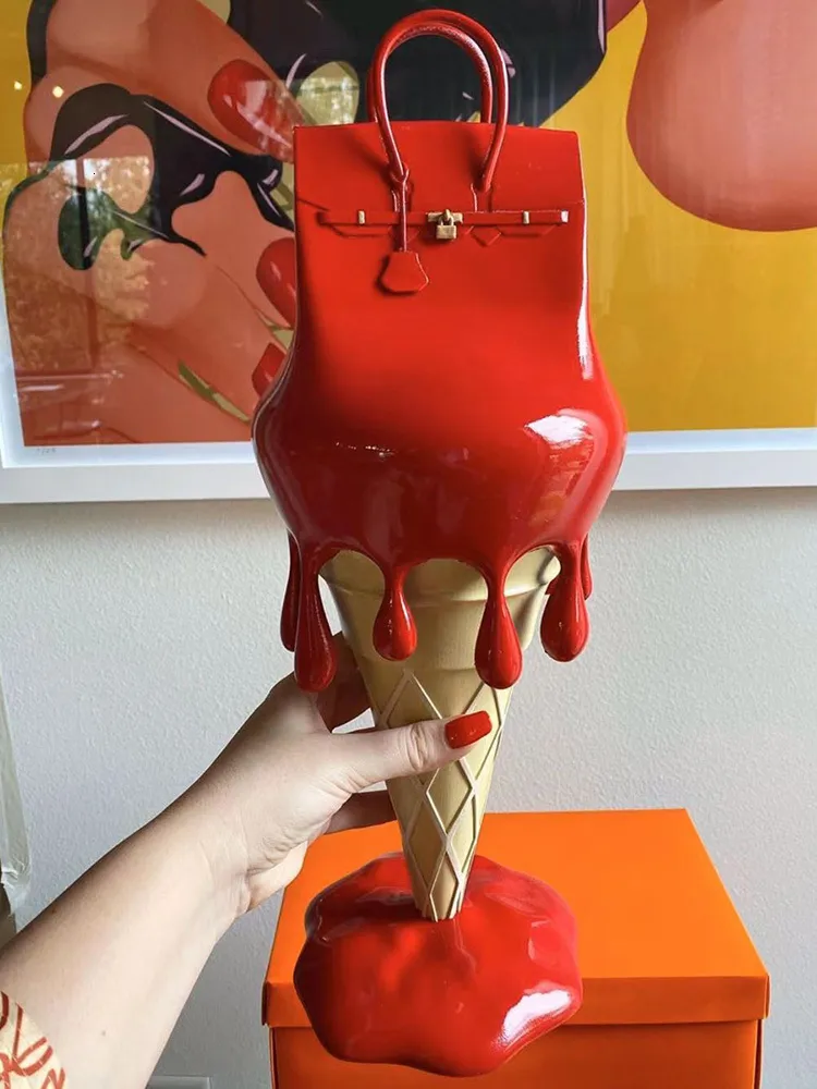 Oggetti decorativi Figurine Decorazioni per la casa per interni Kawaii Accessori da scrivania Cono dolce Borsa per gelato Scultura Ornamento Arte nordica Regali alla moda 230804