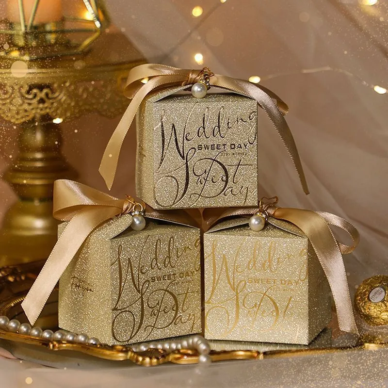 Emballage cadeau boîte de bonbons de mariage avec noeud de ruban de perles chocolat haut de gamme coquille de poudre de paillettes de haute qualité 230804