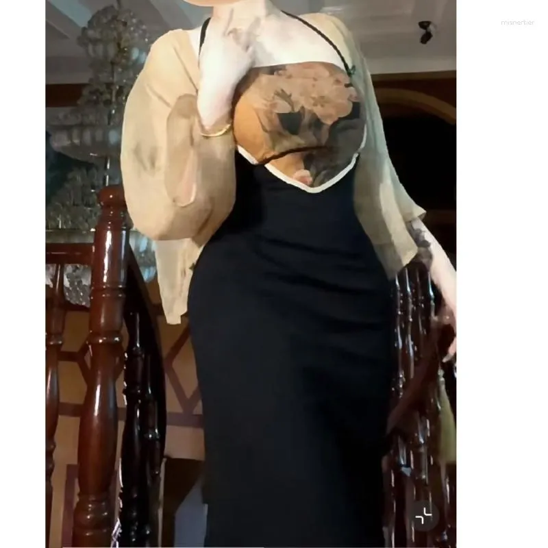 Lässige Kleider Chinesisches Kleid Vintage-Druck mit Patchwork-BH Slip Gesäß elastischer Hals Damenbekleidung