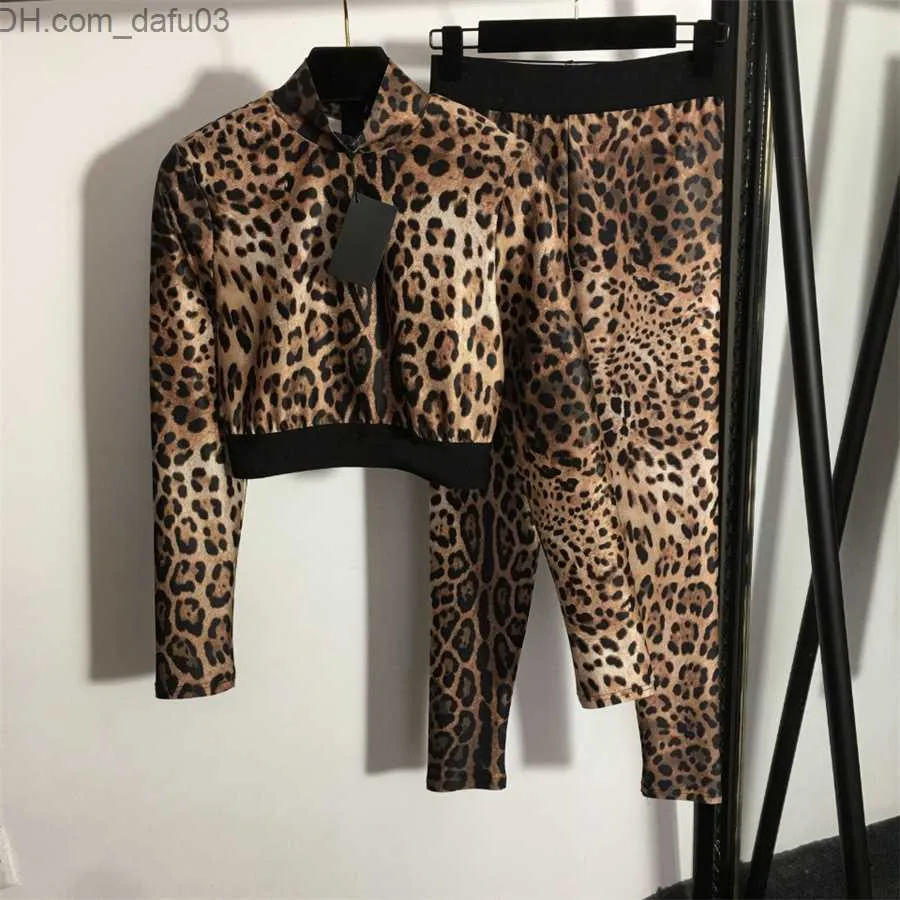 Chándales de mujer Guepardo Pantalones de dos piezas para mujer Trajes de chándal Estampado de leopardo Manga larga Chaqueta corta Cintura Leggings delgados Traje deportivo Z230805