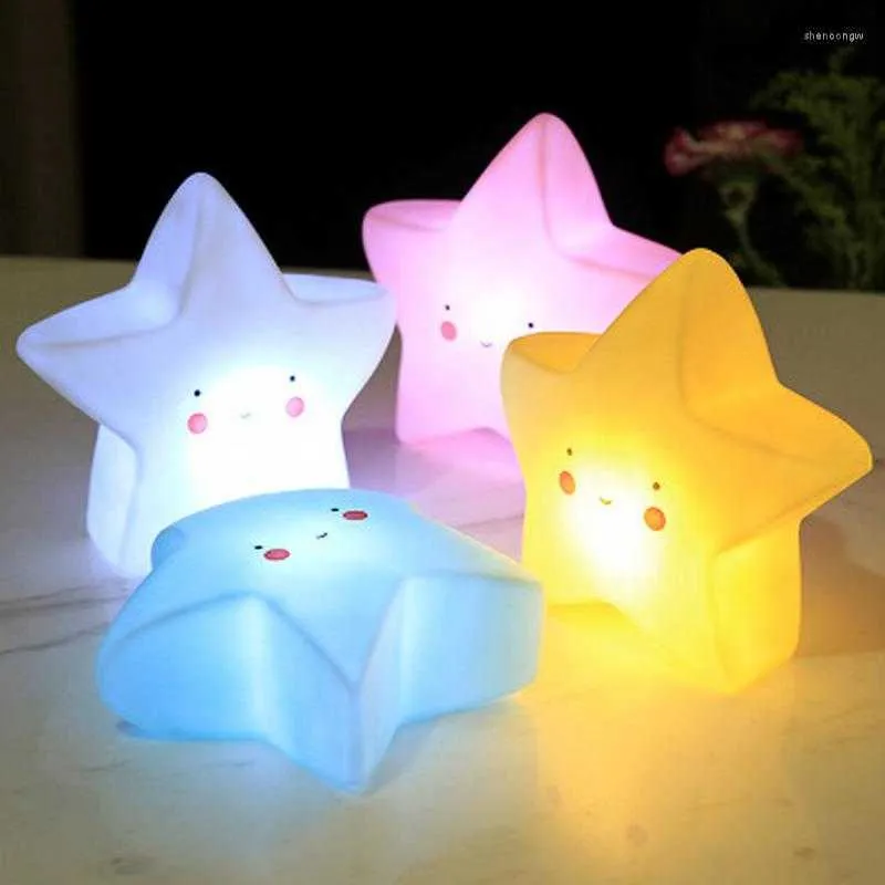 Lampenkappen Nachtverlichting 4 Kleuren Ster LED Licht Creatieve Slaapkamer Decoratie Babyvoeding Lamp Nachtkastje Kinderen Lichtgevend Speelgoed Z230805