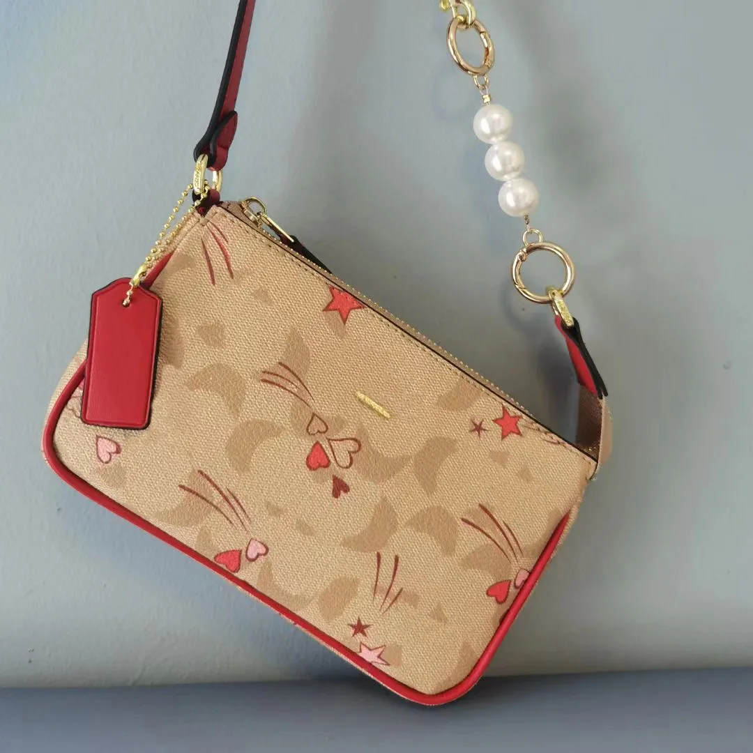 DHgate.com:Crescent Moon Strawberry Hobo Shoulder Bag