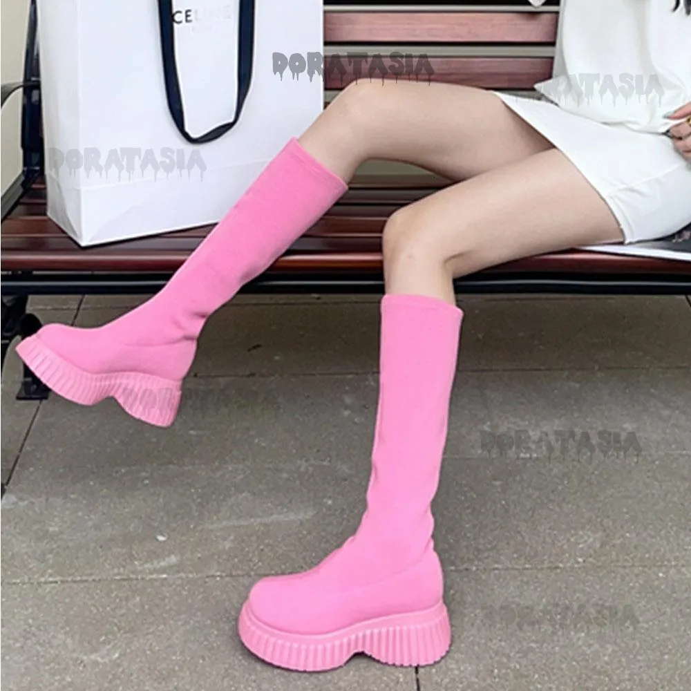 Stivali Moda Piattaforma con fondo spesso Stivali da donna Comodo marchio Elegante Scarpe a metà polpaccio Casual Gentle Pink Cute Modern Style Winter Boots 230804