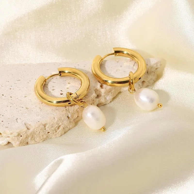 Brincos de argola joias de aço inoxidável à prova d'água banhado a ouro 18K Huggies pérola natural de água doce para mulheres presente de dia dos namorados