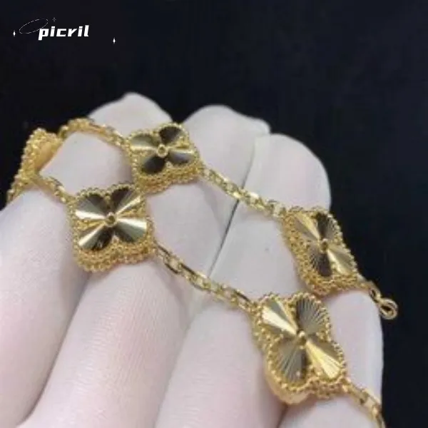 Pulseras de diseño Pulsera de trébol de lujo Perla 4 hojas Oro de 18 quilates Marca láser Brazalete Collar con dijes Pendientes A Jewelr43r