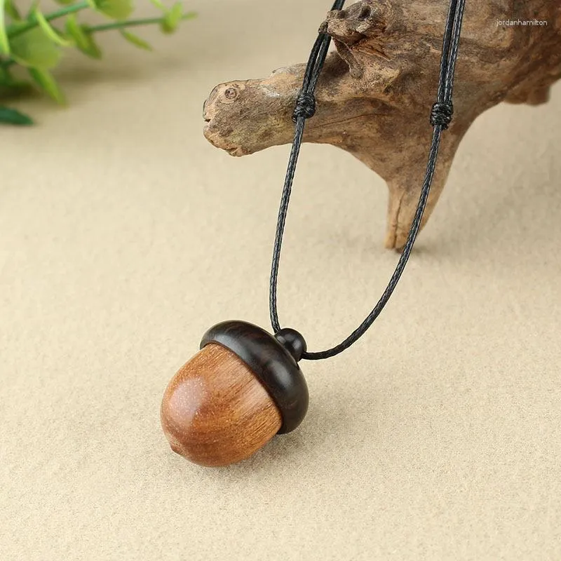 Pendant Necklaces 1PC Vintage Screwable Ebony Acorn Wooden Box Long Necklace Pine Cone Design Drop Jewelry