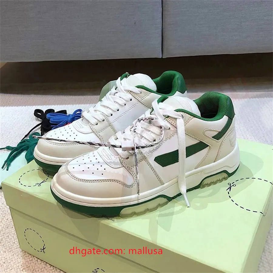 Designer Leather Running Shoes Casual Low Top Sneakers for Men and Women