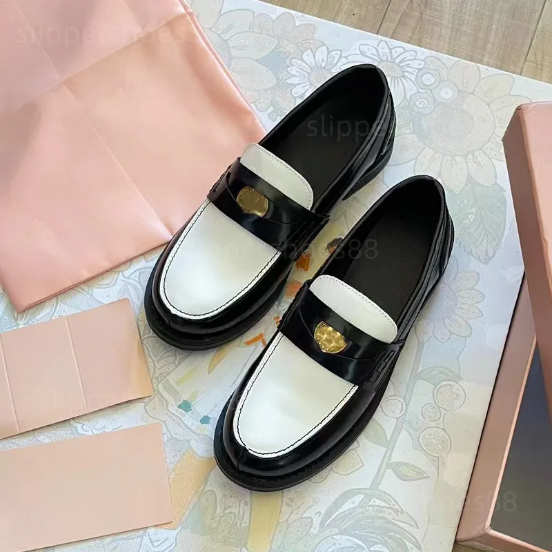 designerskie mokasyny damskie buty skórzane mokasyny Penny Flats Black White Brąz Brązowe Obcasy platformowe Platforma Poślizg na Moccasins Komfery Komfort Prace Formalne sukienki