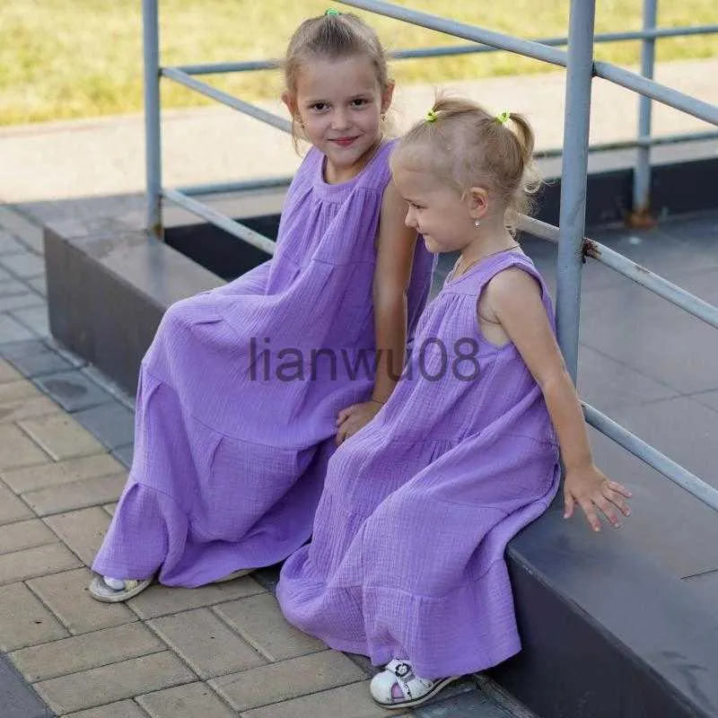 Flickans klänningar 2022 Summer Korea Japan Childrens Purple Cotton Muslin Girls Sleeveless Dress Ruffle Casual Loose Beach Dresses 212y X0806