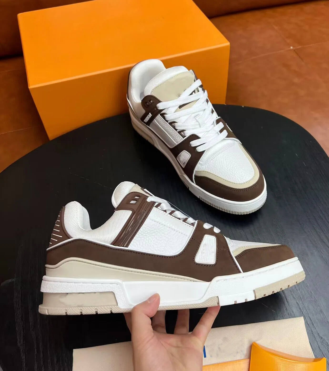 Italy Design Vintage Men Sneakers Shoes Calfskin Leather Rubber Sole Abloh Lace up Trainers Virgil Party Wedding Dress Skateboard Walking EU38 46 With