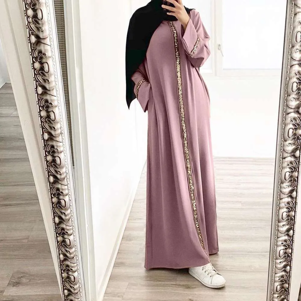 Lo stile dell'abito da donna musulmana dalla Malesia Patchwork impreziosito e scintillante abito Abaya