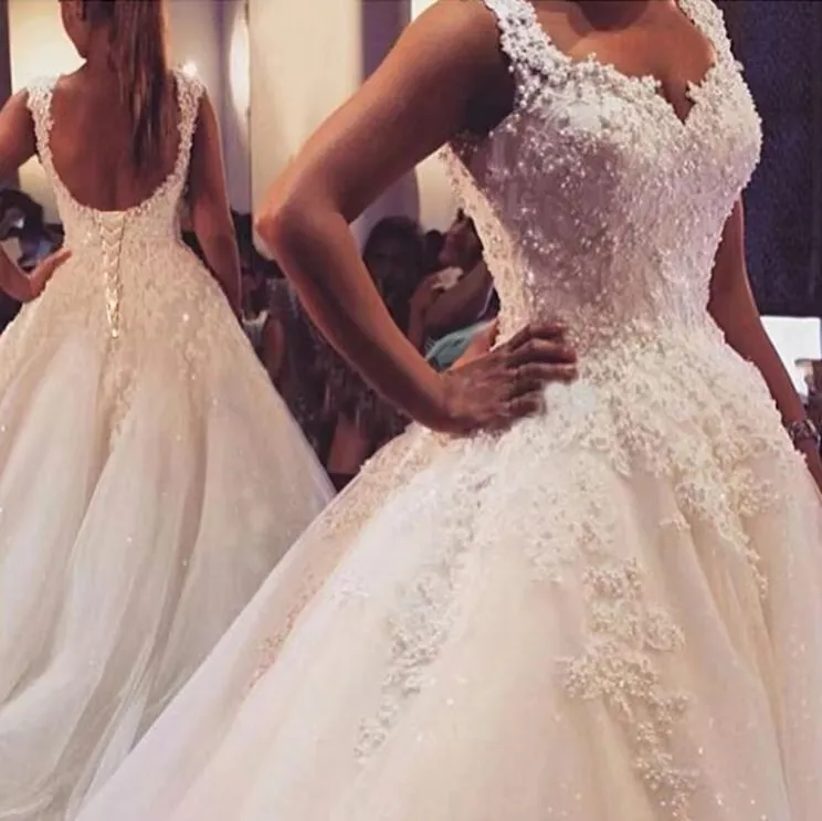 Dubai Crystal Ball Gown Wedding Dresses summer beaded luxury pearls Plus Size Bridal Gowns Sheer strap Lace Feathers Luxury beach boho princess vestido de novia