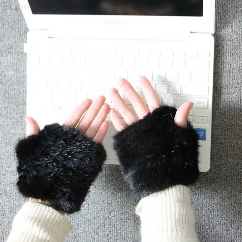 Marten fur gloves deals