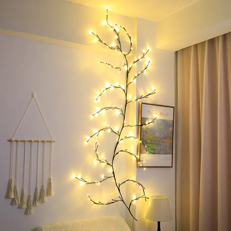 Pianta artificiale in rattan con luci decorative 144 LED 7.5FT Ghirlanda di salice Ramo di vite flessibile per la casa delle vacanze Decorazioni fai da te