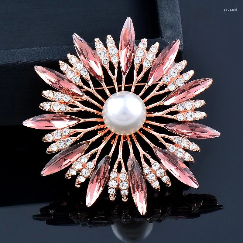 Pins Brooches Brooches LEEKER Luxury Hollow Flower Pearl Brooch For Women Pin With Blue Cubic Zircon Stones Vintage Jewelry Accessories 183 LK2