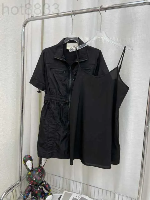 Robes décontractées de base Designer Summer New Style Banlieusard Cool et mignon avec Sling Dress Two Piece Pocket Letter ZR2L