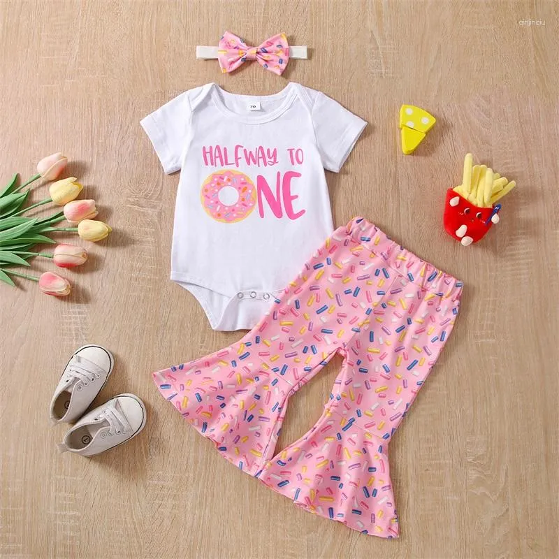 Conjuntos de roupas 3-6M infantil bebê meninas roupa de verão branco manga curta estampado rosquinhas calças largas bandana 3 peças terno