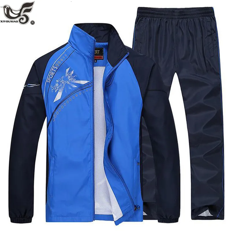 Survêtements pour hommes, plus la taille L ~ 5XL Combinaisons de sport pour hommes printemps automne sweats à capuche Sweats Hommes imprimés Survêtements pour hommes Sportwear Set vêtements 230804