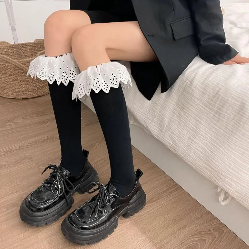 Frauen Socken Einfarbig Schwarz Weiß Lange Strümpfe JK Japan Stil Spitze Rüschen Lolita Süße Mädchen Knie