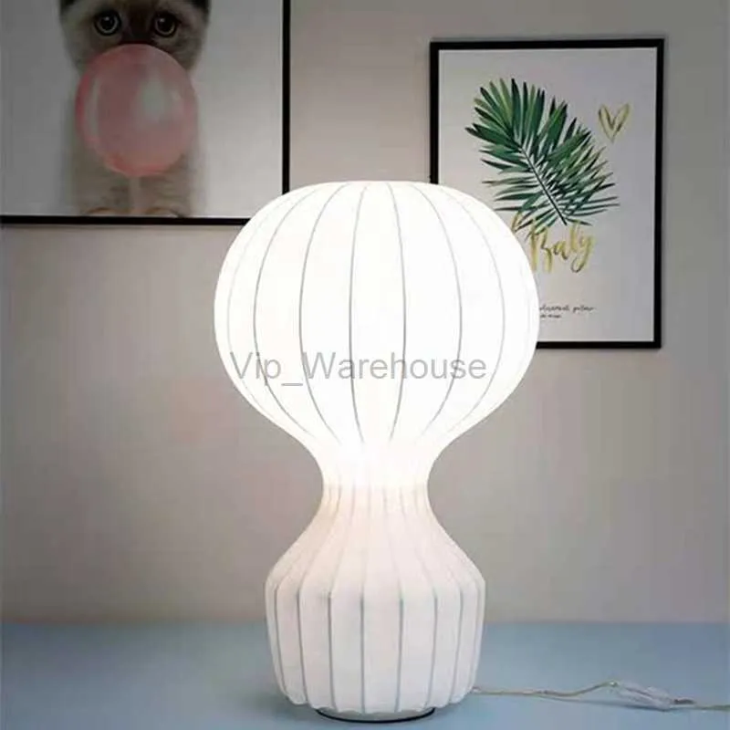 Nordic Designer Silk Table Lamp For Bar Living Room Bedroom Study Desk Decor Lamp Indoor Home Hot Air Balloon Bedside Light HKD230807