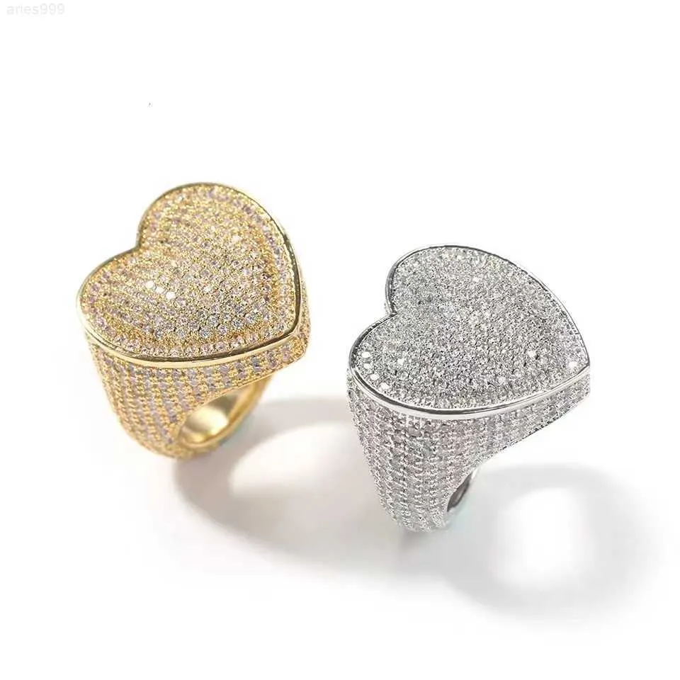 Hip Hop Iced Out Bubbly Heart Signet Ring 18k Gold Plating Zirconia Large Ring for Men Bling Rapper Jewelries