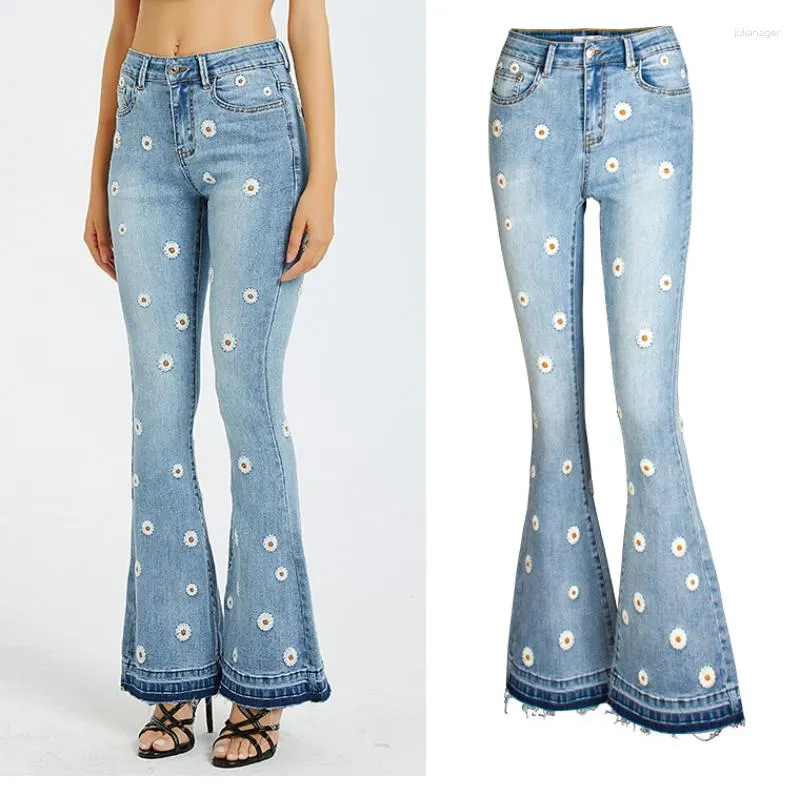 Jeans femme pantalon large en jean femme brodé évasé marguerite