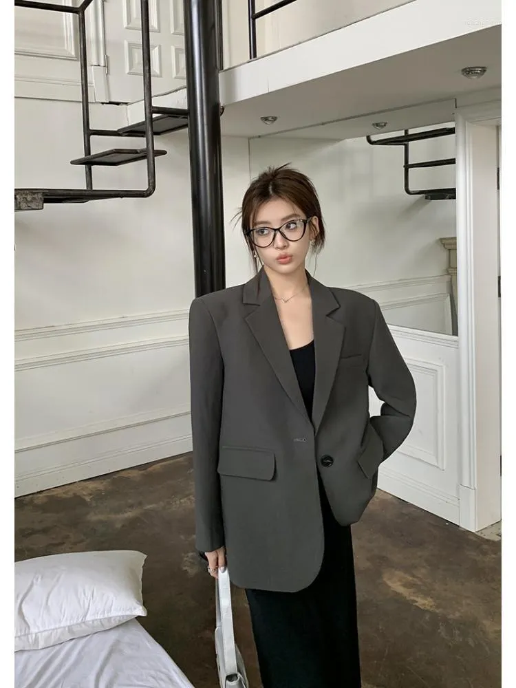 Damespakken Herfst Grijs Enkele Knop Blazers Vrouwen 2023 Koreaanse Mode Losse Kantoor Dames Lange Mouw Elegante Casual Tops Eenvoudig