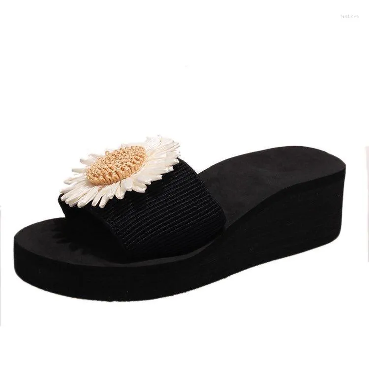 Hausschuhe für Damen, niedliche modische Schuhe, Damen-Plattform, leichte weibliche Blumen-Keil-Slipper