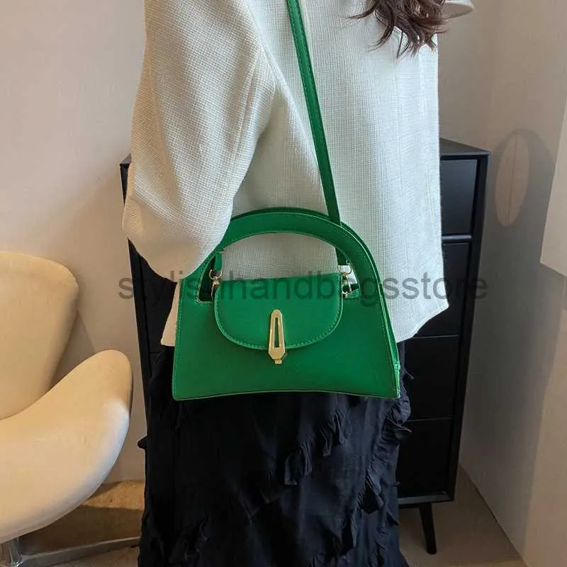 Sacs à bandoulière petit sac design pour femmes 2023 printemps nouveau sac à main simple mode une épaule sac à bandoulière Crescent Bagsstylishhandbagsstore