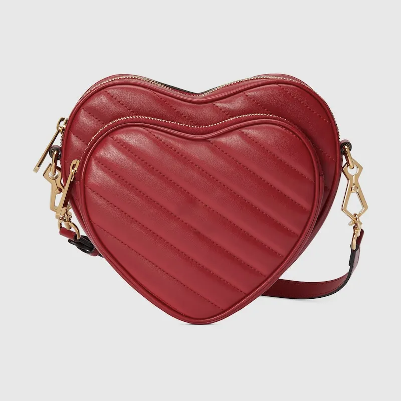 Sac de créateur pour filles en forme de coeur moelleux en fausse fourrure sac à main entrelacé mini coeur sac à bandoulière pochette en cuir véritable pochette fourre-tout sac à bandoulière