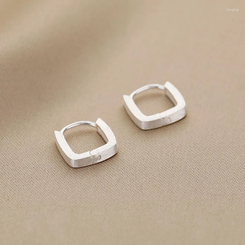 Hoopörhängen Kofsac Frosted Geometric 2023 Fashion Simple and Advanced Square Earring 925 Sterling Silver Jewelry