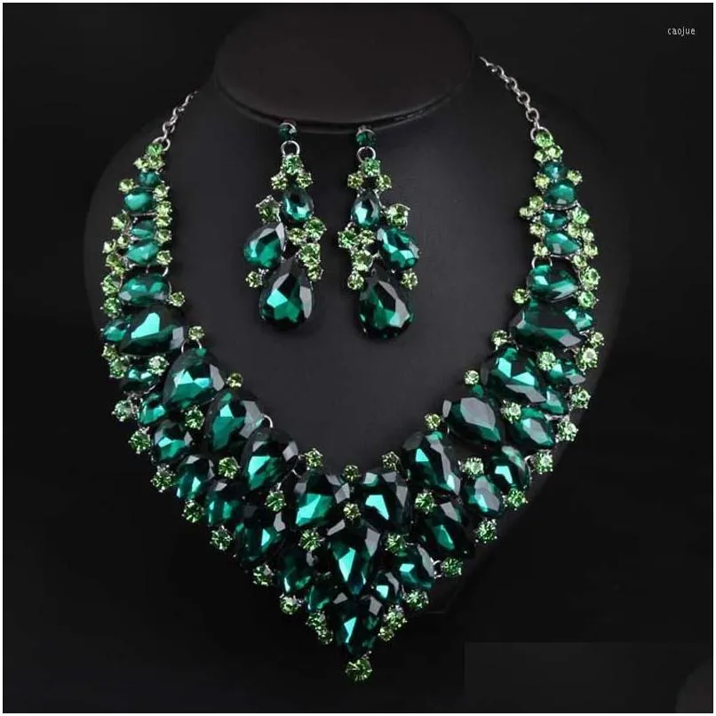 Ohrringe Halskette Set Großer luxuriöser grüner Wassertropfen Kristall für Frauen Braut Dubai Afrikanischer Damenschmuck Geschenklieferung Jude Dhgarden Dhakg