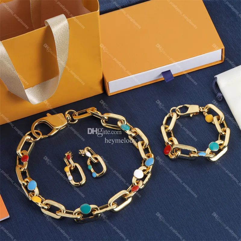 Lyxfärgade prickar smycken sätter guldklöver designer örhängen bambu foghalsband tjock kedja armband gåva