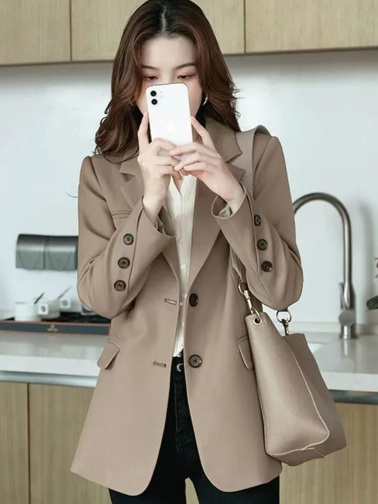 Damskie garnitury Blazers Blazers Women Someled Solid Casual Office Lady All-Match Daily Classic Chic Chic Top Spring Autumn 230807