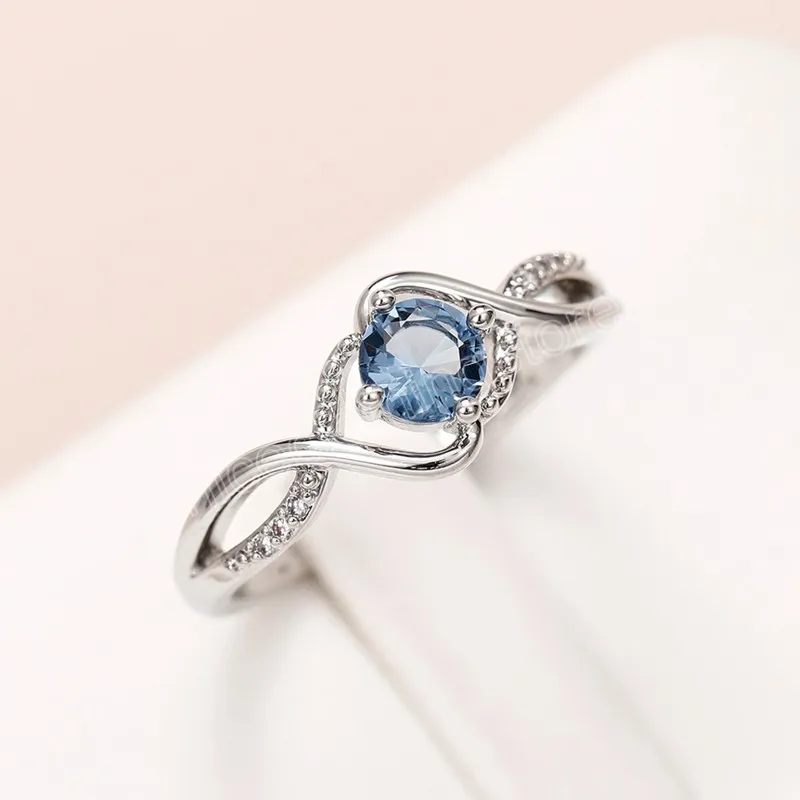 Twist Ontwerp Blauwe CZ Ringen Hoge Kwaliteit Zilveren Kleur Trouwringen Vrouwen Ringen Unieke Verjaardagscadeau Mode-sieraden