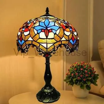 Tiffany Desk Lamp Medelhavsstil Antikbordslampor för restaurang Bar Cafe Dinng Room Bedside Indoor Decor Fixture HKD230808