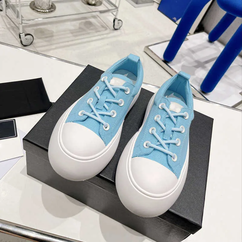 Casual Shoes Small fragrance thick bottom light bulb shoes 2032 new early autumn candy colored canvas shoes lace up boots high white shoes women