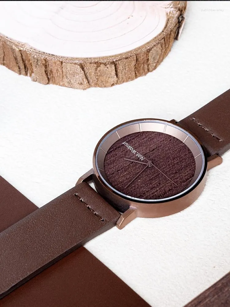 腕時計Eoeo Vintage Quartz Male Luxury Wooden Chacelical Watch