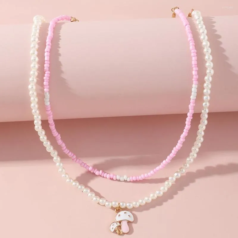 Collane con ciondolo 2023 Collana di perline fatta a mano in stile rosa carino per ragazze 2 pezzi perle d'imitazione choker regali di gioielli a fungo