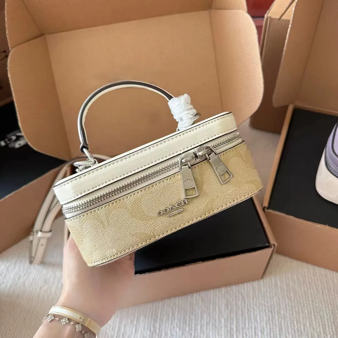 Mini Crossbody Bagaj Kutusu BAŞLAR İÇİN BAŞLANGIÇ MAKİSİ TOTE DEBRİKA Kozmetik Luxurys Tasarımcılar Çantalar kayış zinciri hobo çantası ve el çantası makyaj omuz çantası