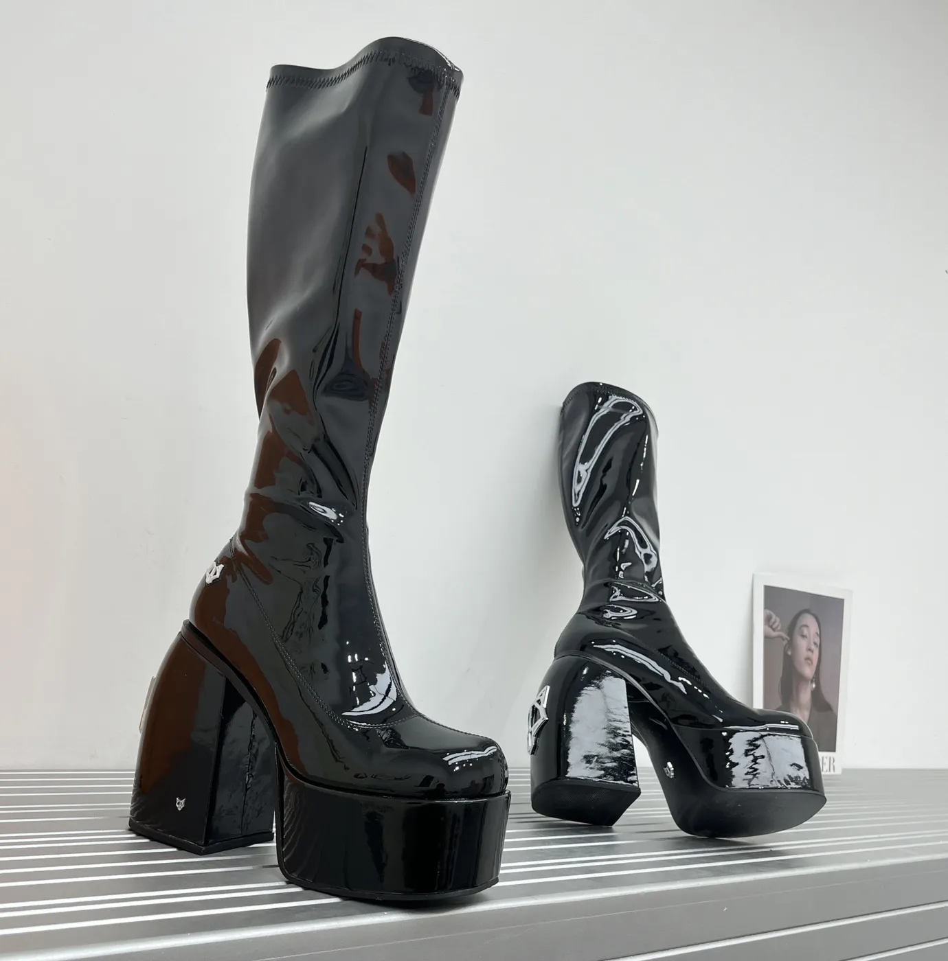 Bottines Femmes En Daim Synthétique – Bout Rond, Plateforme 3,5 Cm, Talon 12 Cm, Boucle De Ceinture, Fermeture éclair Latérale